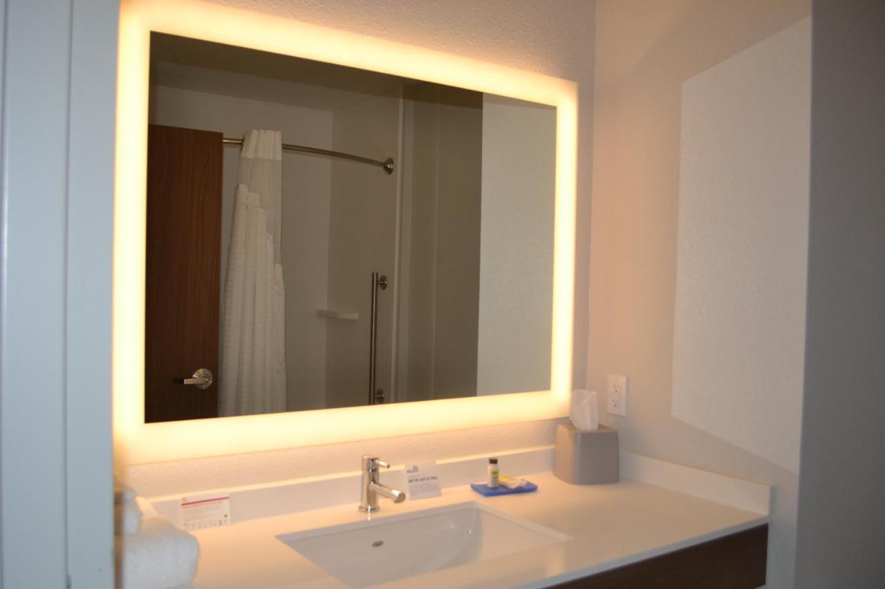 Holiday Inn Express Tallahassee-University Central By Ihg المظهر الخارجي الصورة